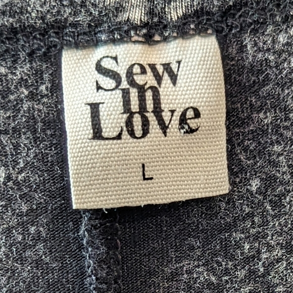 New Never Worn Sew In Love Stonewashed Black Tunic - Picture 8 of 15